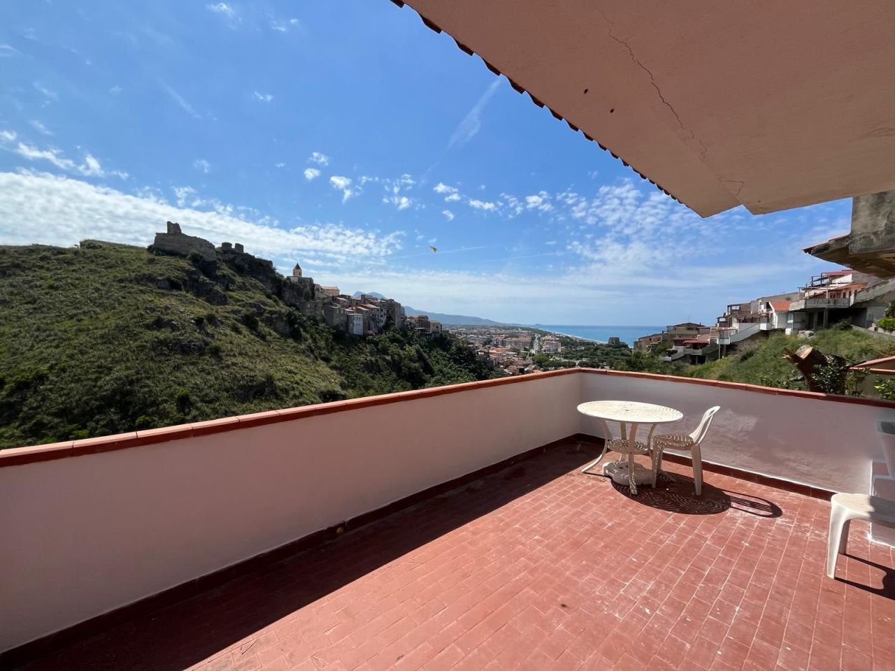 Квартира в Скалее, Италия, 79 м² - фото 1