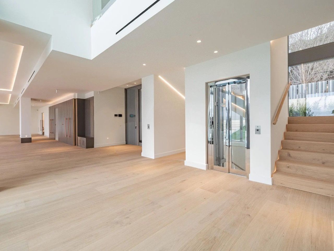 Дом в Барселоне, Испания, 1 216 м² - фото 15