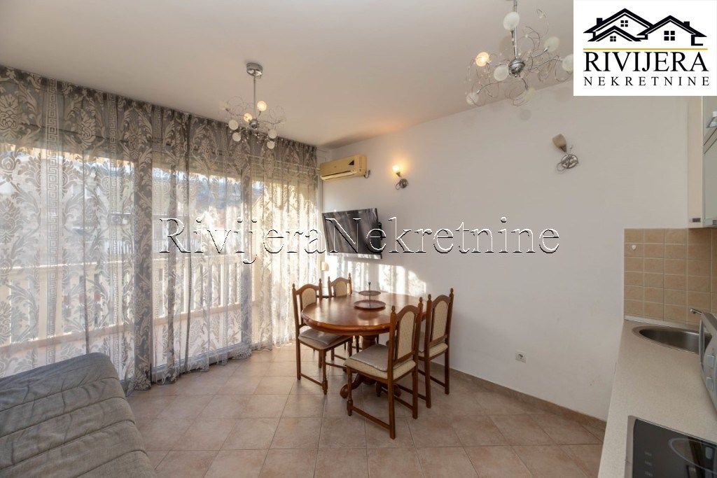 Квартира в Херцег-Нови, Черногория, 65 м² - фото 2