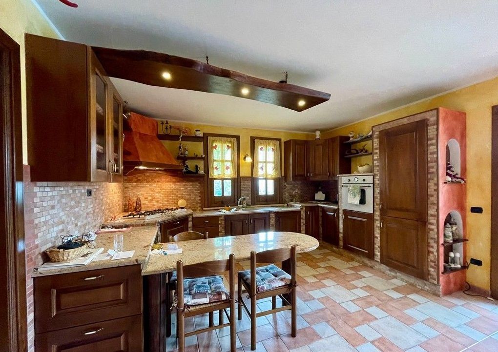 Вилла в Диаманте, Италия, 450 м² - фото 10