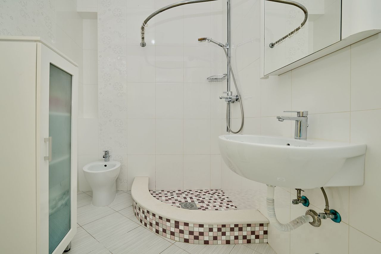 Квартира в Бечичи, Черногория, 113 м² - фото 15