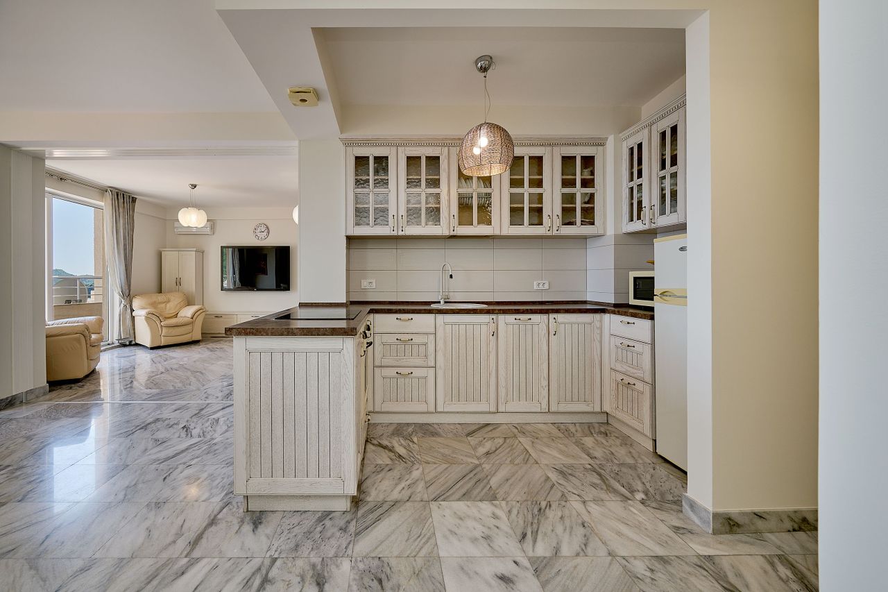 Квартира в Бечичи, Черногория, 113 м² - фото 3