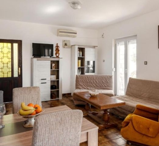 Дом в Крашичах, Черногория, 200 м² - фото 12