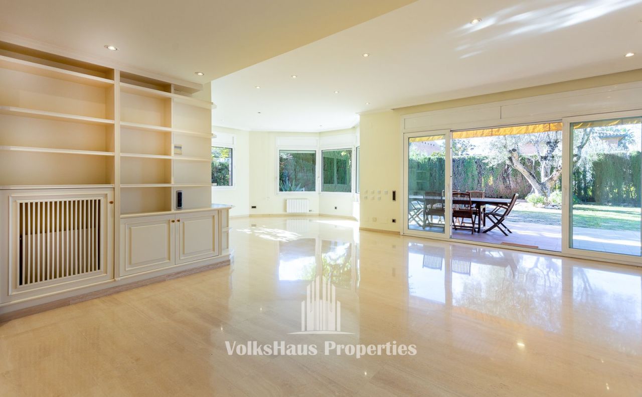 Дом в Сан-Кугат-дель-Вальес, Испания, 673 м² - фото 7