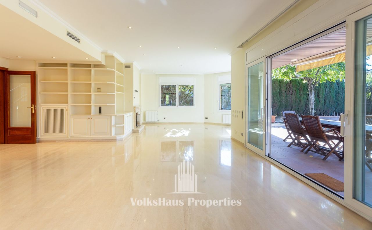 Дом в Сан-Кугат-дель-Вальес, Испания, 673 м² - фото 8