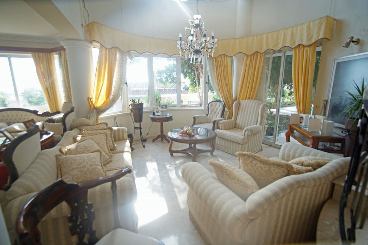 Вилла в Пафосе, Кипр, 370 м² - фото 1