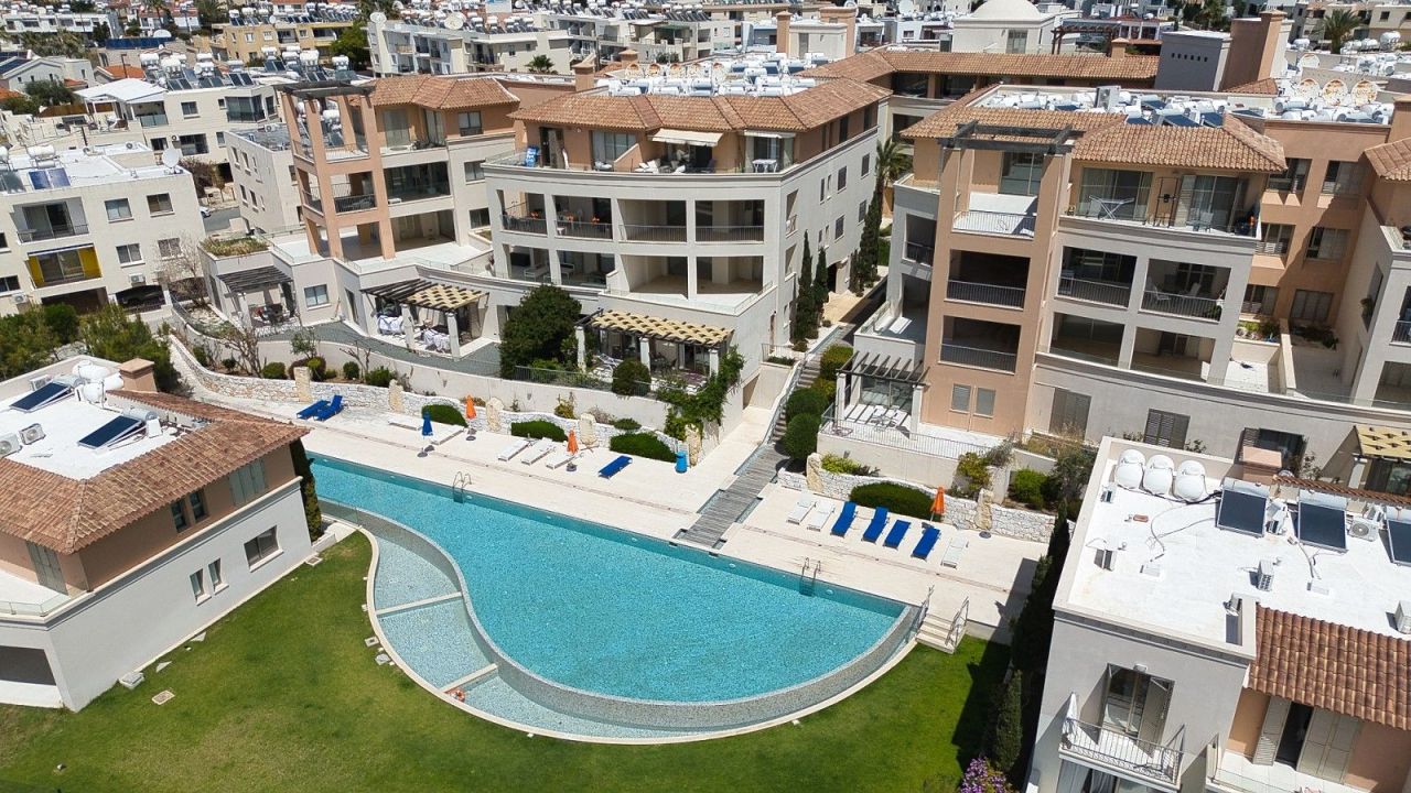 Апартаменты в Пафосе, Кипр, 180 м² - фото 1