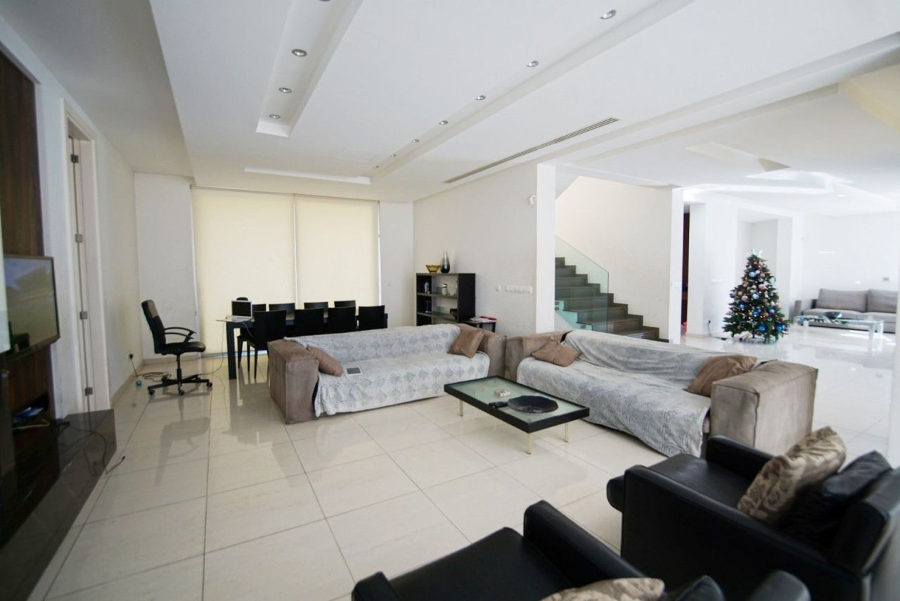 Вилла в Пафосе, Кипр, 390 м² - фото 1