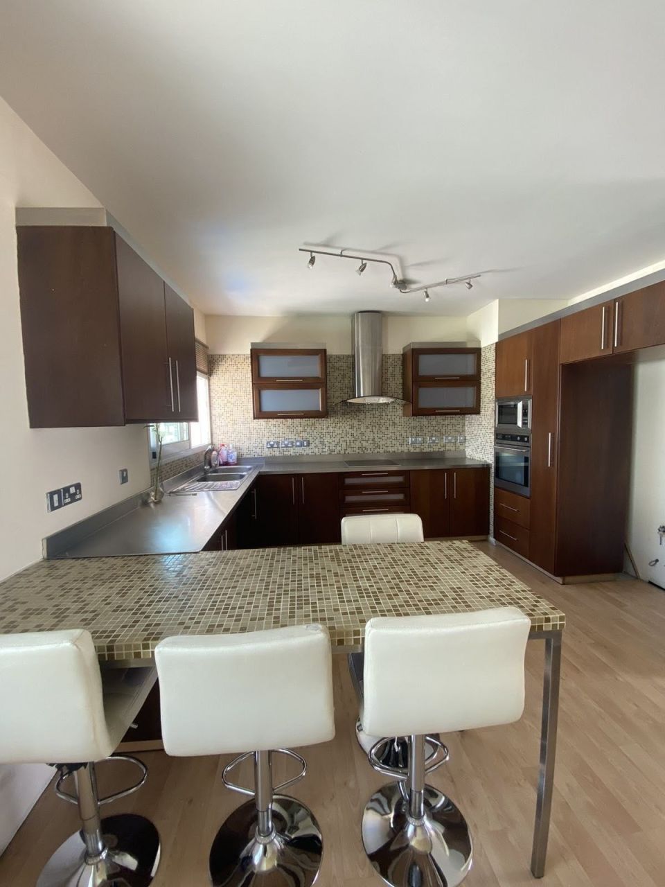 Апартаменты в Лимасоле, Кипр, 100 м² - фото 1