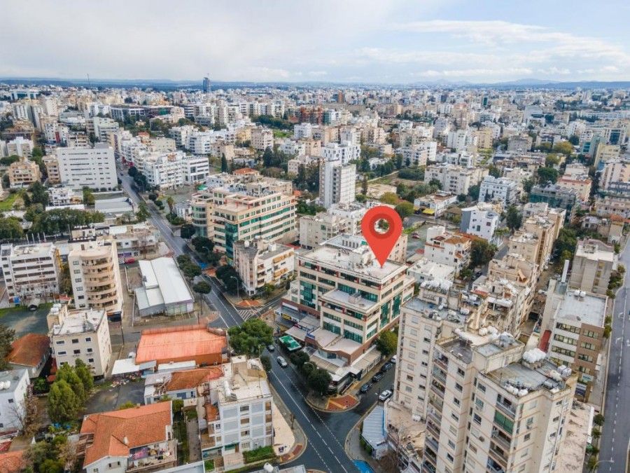 Магазин в Никосии, Кипр, 90 м² - фото 1