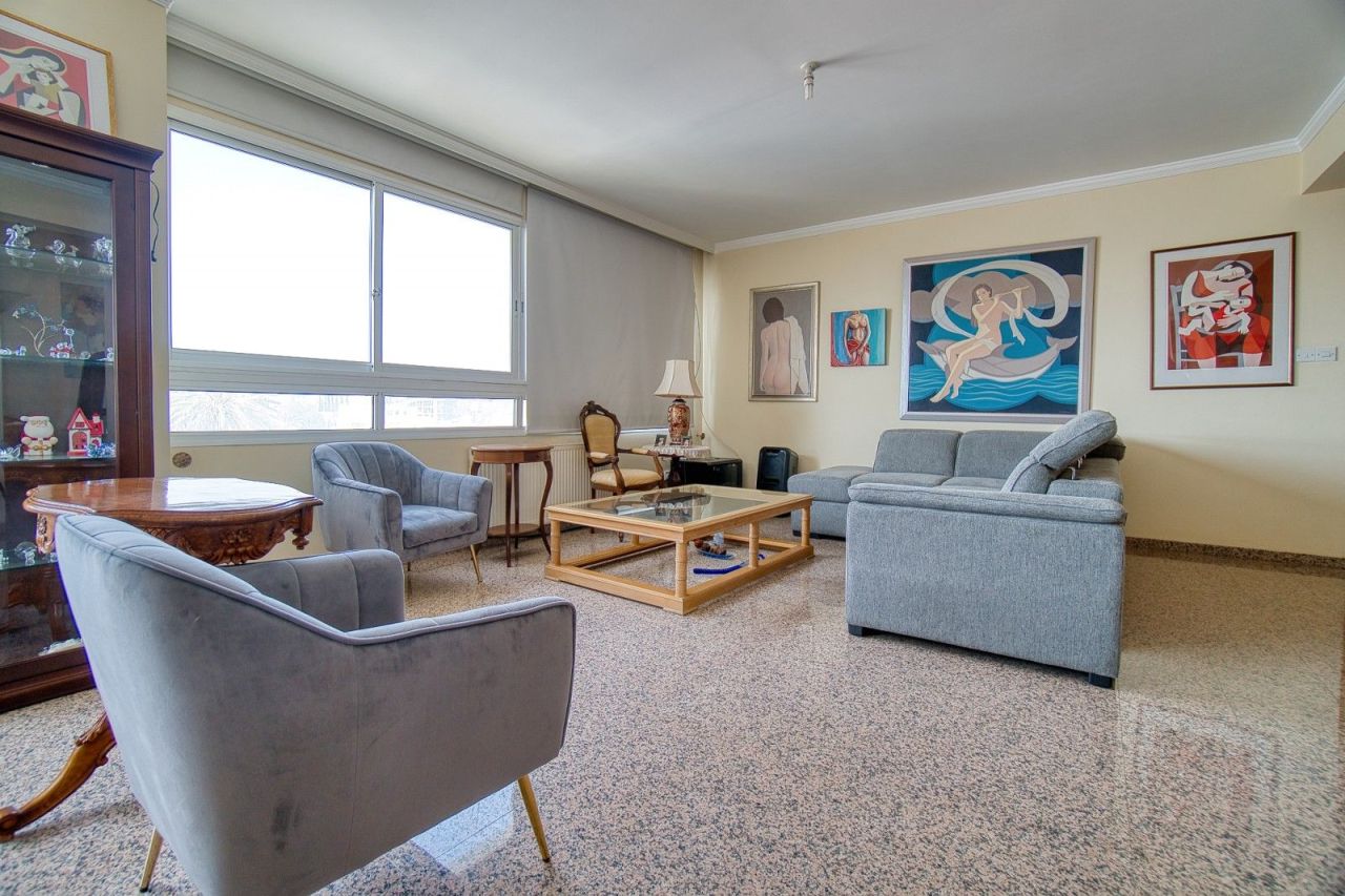Пентхаус в Пафосе, Кипр, 378 м² - фото 1