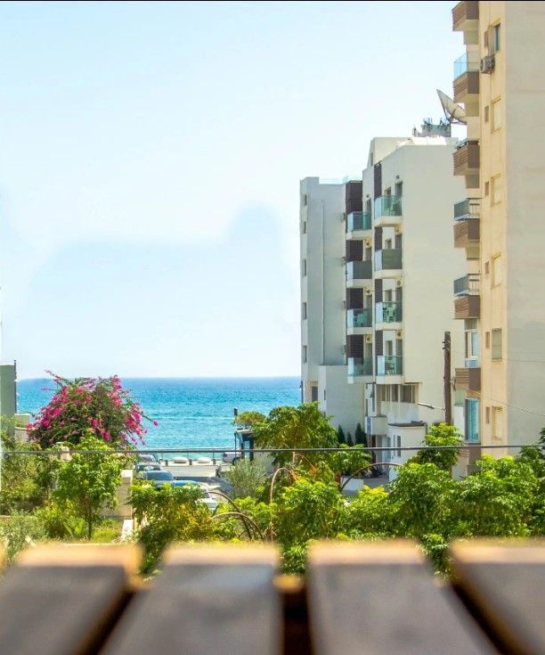 Апартаменты в Ларнаке, Кипр, 42 м² - фото 1