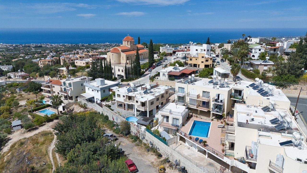 Апартаменты в Пафосе, Кипр, 67 м² - фото 1