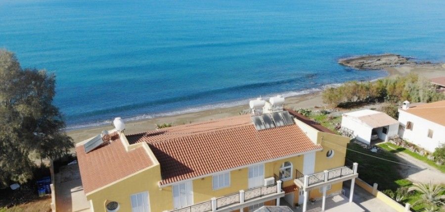 Коммерческая недвижимость в Пафосе, Кипр, 500 м² - фото 1