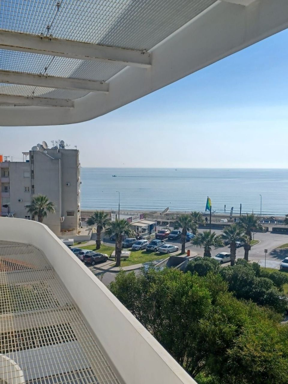 Апартаменты в Ларнаке, Кипр, 80 м² - фото 1