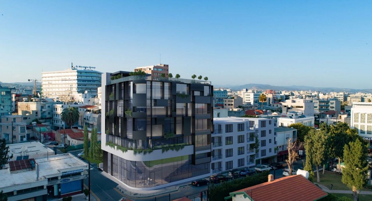 Коммерческая недвижимость в Лимасоле, Кипр, 1 518 м² - фото 1