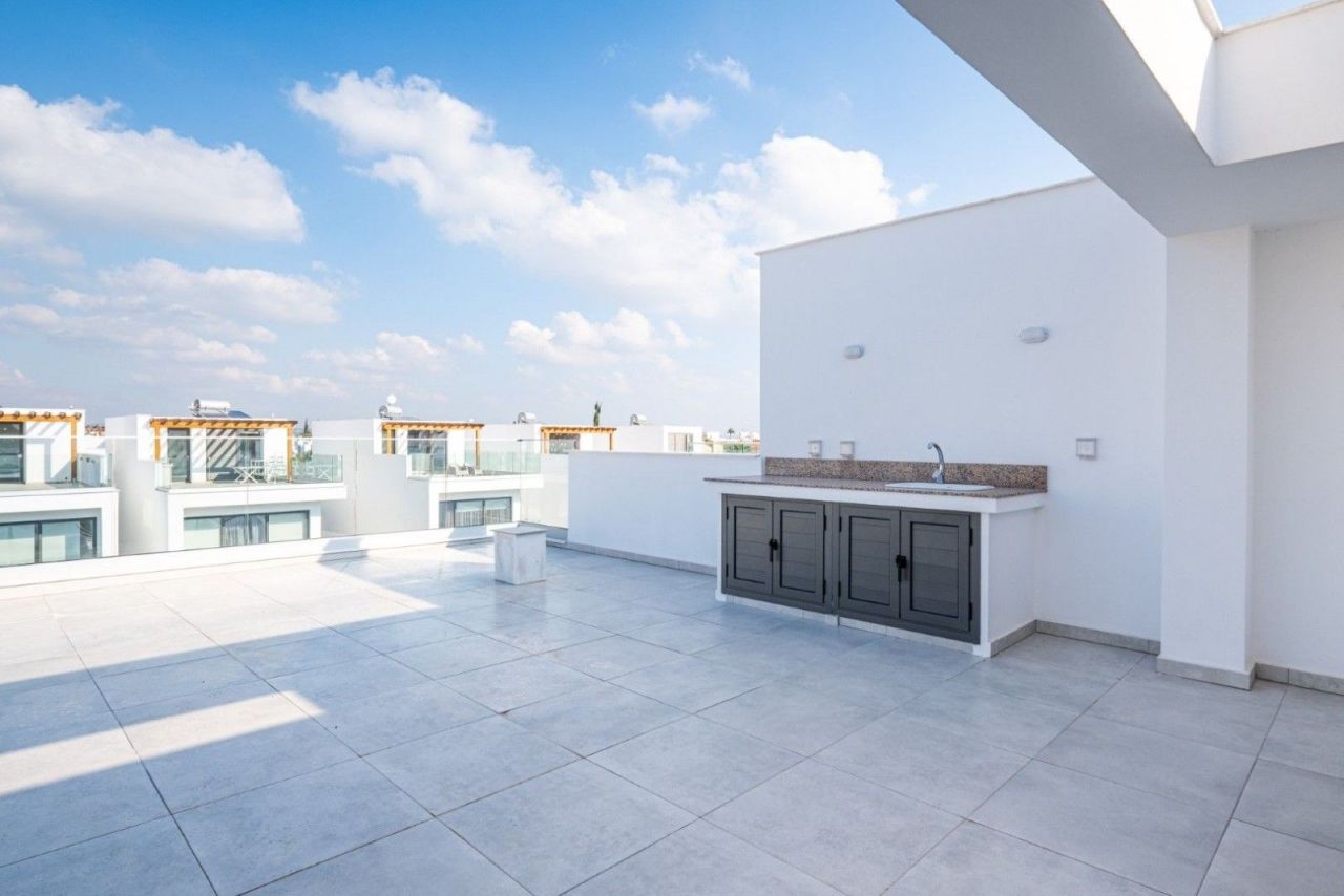 Вилла в Ларнаке, Кипр, 273 м² - фото 1