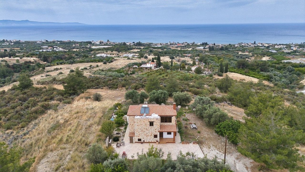 Вилла в Пафосе, Кипр, 200 м² - фото 1