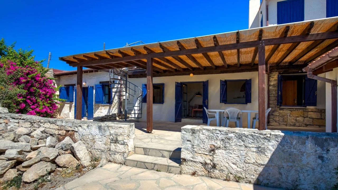 Бунгало в Пафосе, Кипр, 529 м² - фото 1