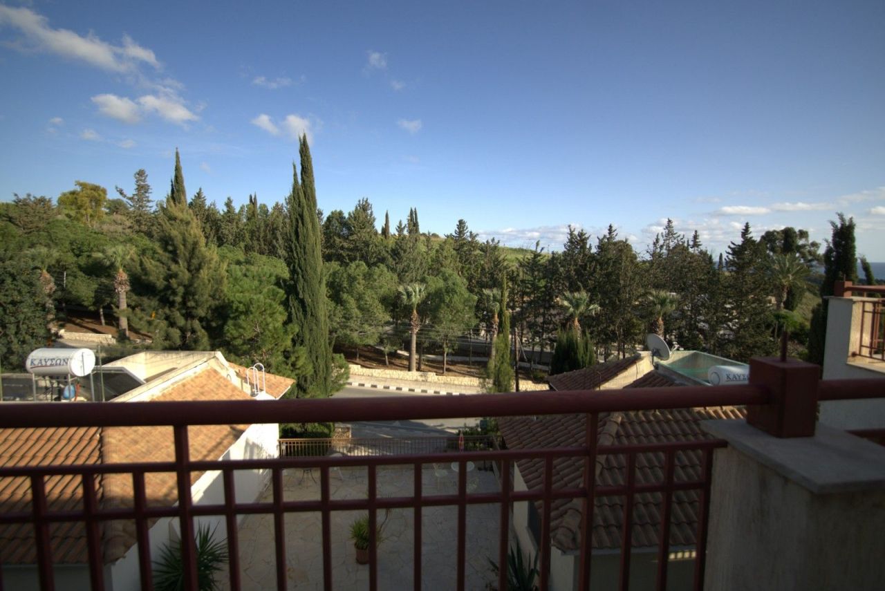 Апартаменты в Пафосе, Кипр, 76 м² - фото 2