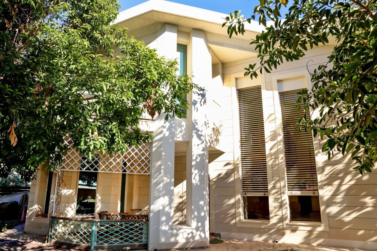 Вилла в Лимасоле, Кипр, 390 м² - фото 2