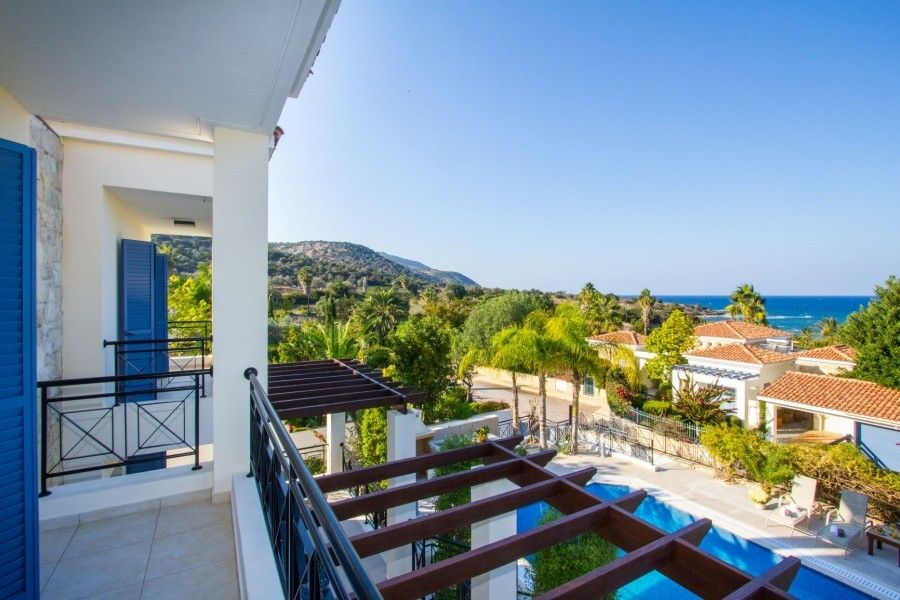 Вилла в Пафосе, Кипр, 300 м² - фото 2