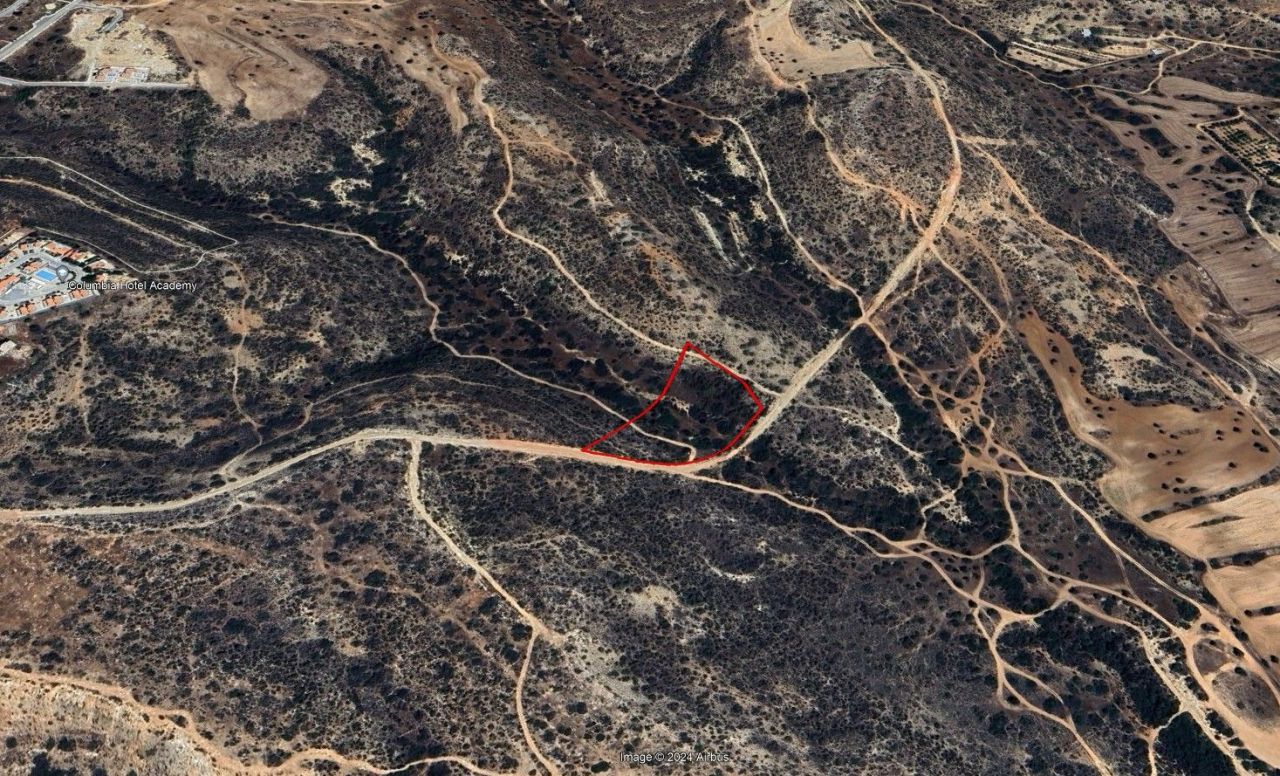 Земля в Лимасоле, Кипр, 9 768 м² - фото 2