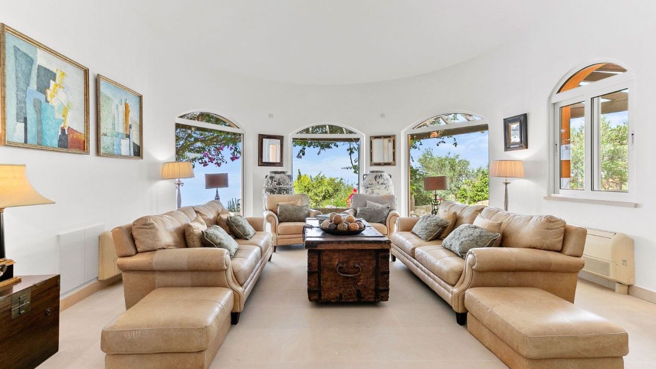 Вилла в Пафосе, Кипр, 378 м² - фото 2