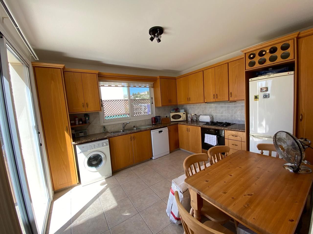 Вилла в Пафосе, Кипр, 160 м² - фото 2