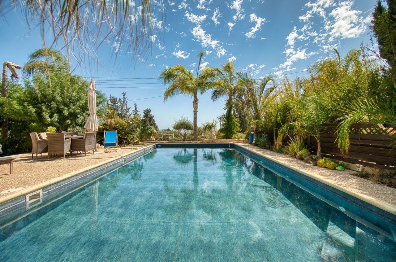 Вилла в Лимасоле, Кипр, 332 м² - фото 2