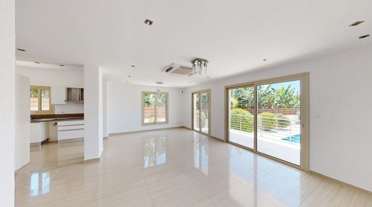 Бунгало в Пафосе, Кипр, 204 м² - фото 2