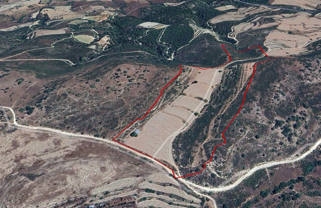 Земля в Пафосе, Кипр, 123 747 м² - фото 2