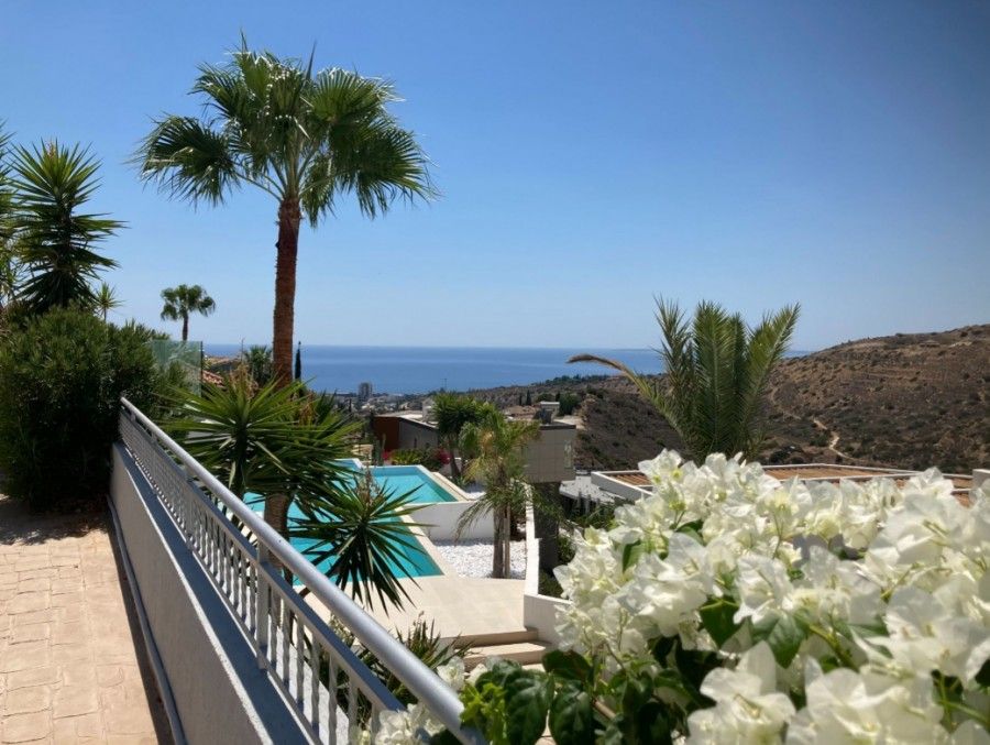 Вилла в Лимасоле, Кипр, 220 м² - фото 2