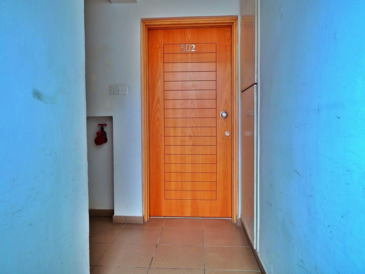 Офис в Ларнаке, Кипр, 92 м² - фото 2