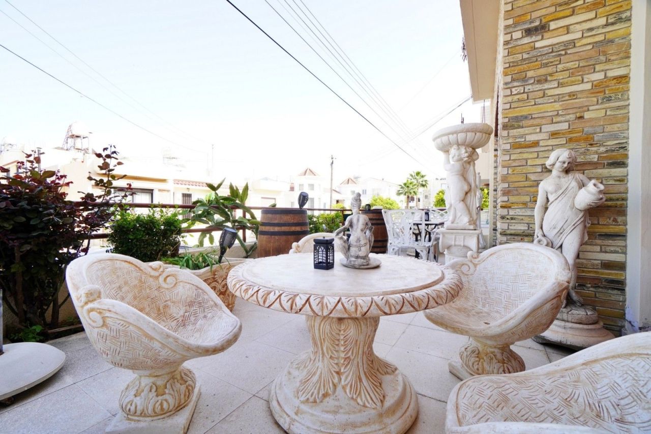 Апартаменты в Ларнаке, Кипр, 123 м² - фото 2