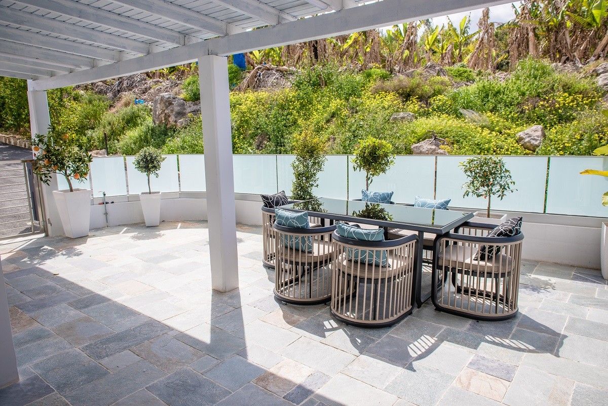 Коммерческая недвижимость в Пафосе, Кипр, 3 006 м² - фото 2