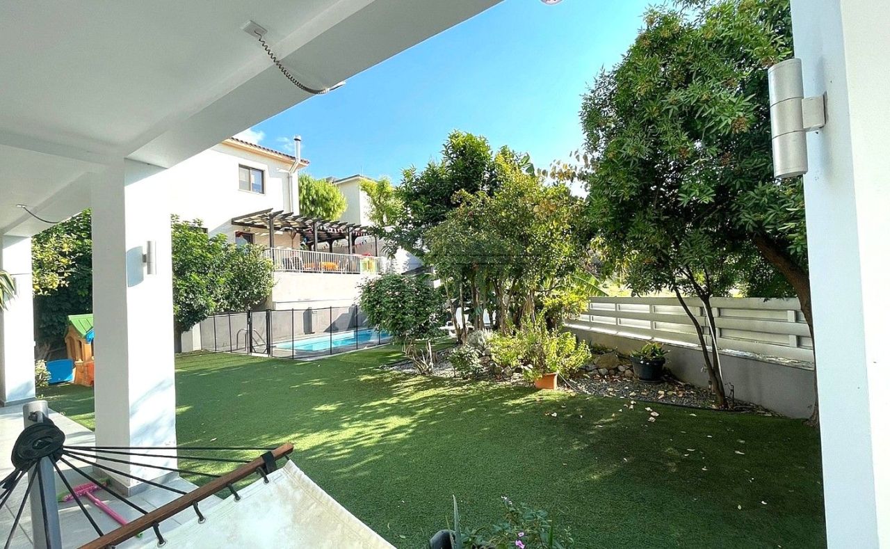 Вилла в Лимасоле, Кипр, 200 м² - фото 2