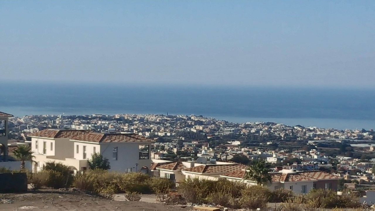 Земля в Пафосе, Кипр, 11 037 м² - фото 2