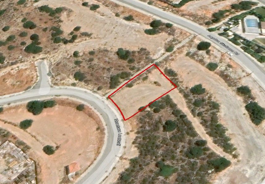 Земля в Лимасоле, Кипр, 666 м² - фото 2