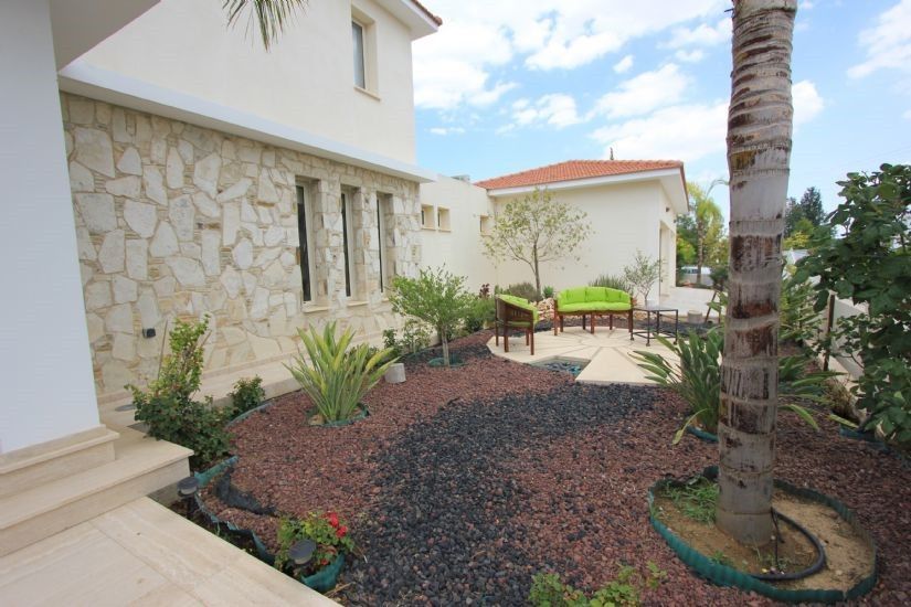 Вилла в Никосии, Кипр, 750 м² - фото 2