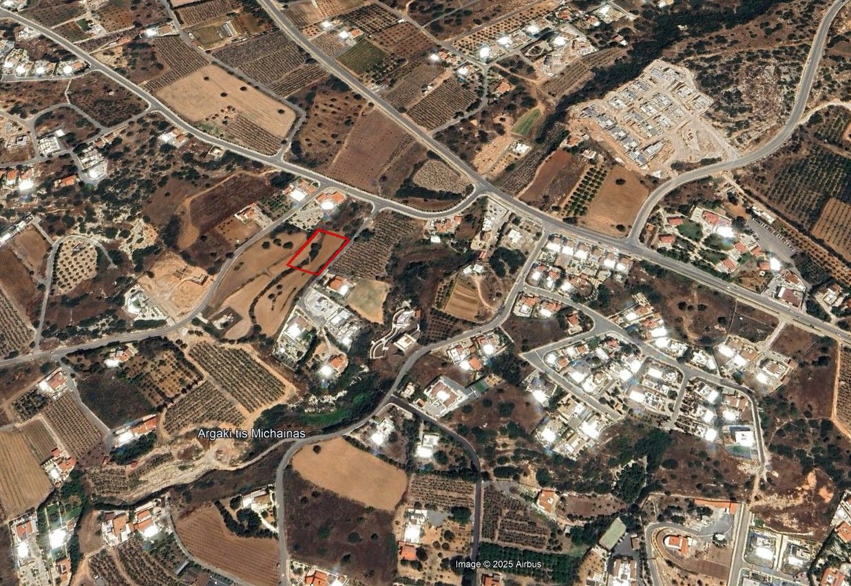 Земля в Пафосе, Кипр, 2 703 м² - фото 2