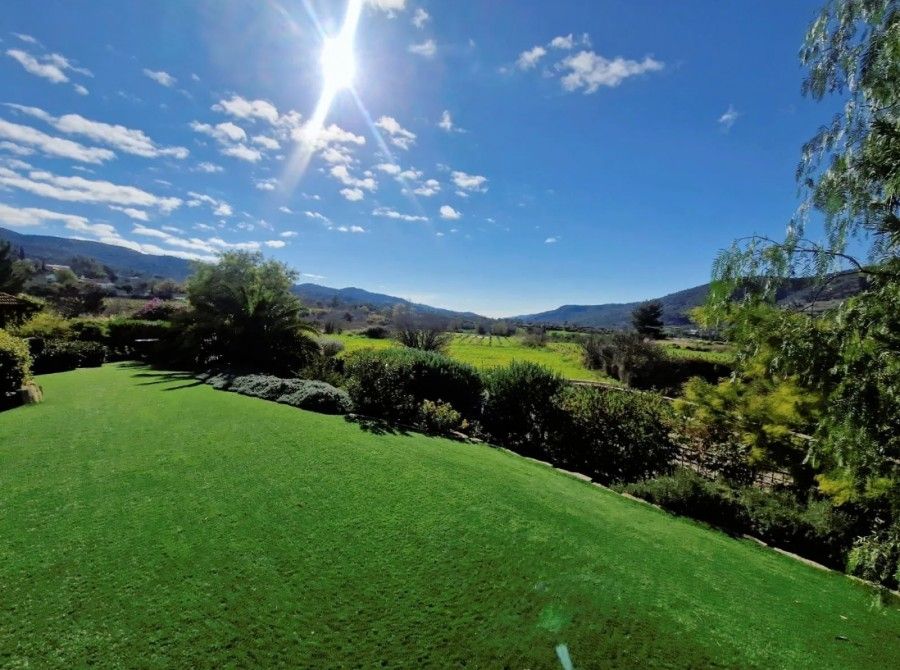 Вилла в Лимасоле, Кипр, 270 м² - фото 2