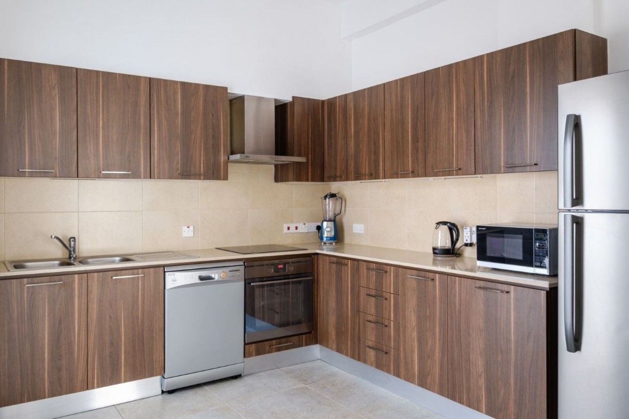 Вилла в Ларнаке, Кипр, 285 м² - фото 2