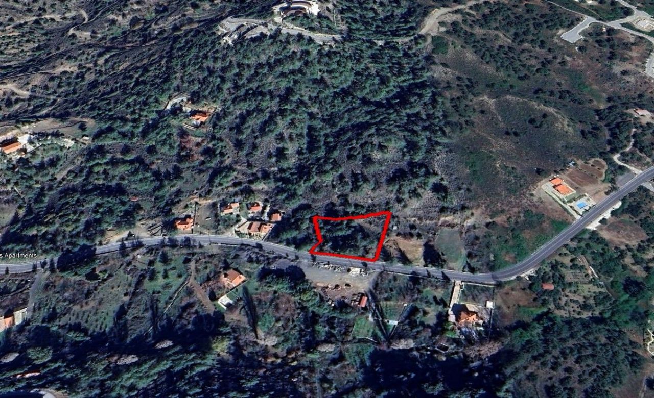 Земля в Лимасоле, Кипр, 2 400 м² - фото 2