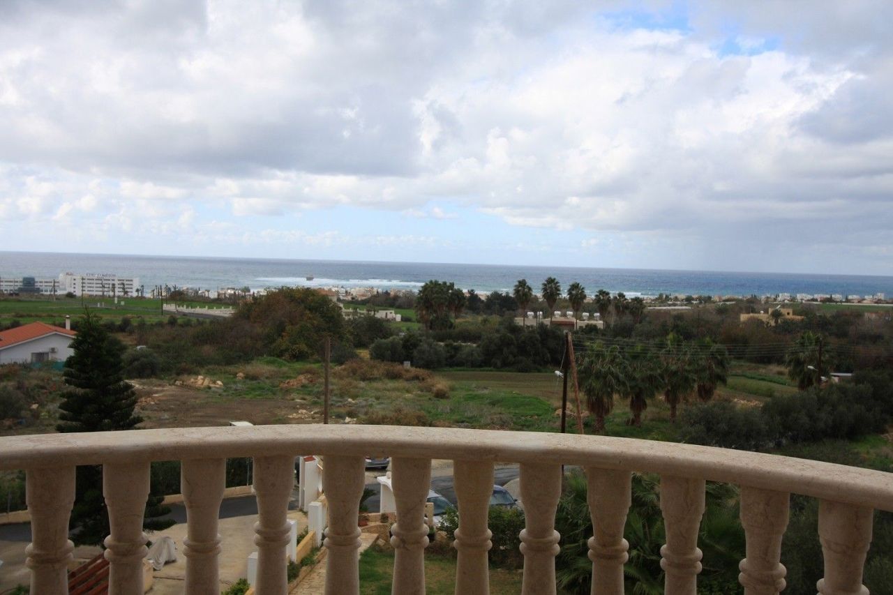 Вилла в Пафосе, Кипр, 450 м² - фото 2