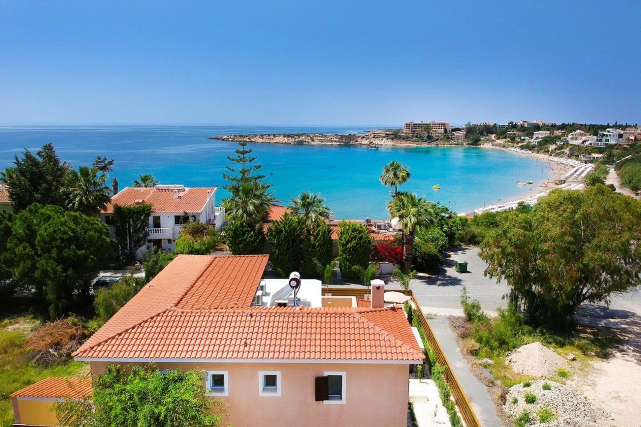 Вилла в Пафосе, Кипр, 340 м² - фото 2