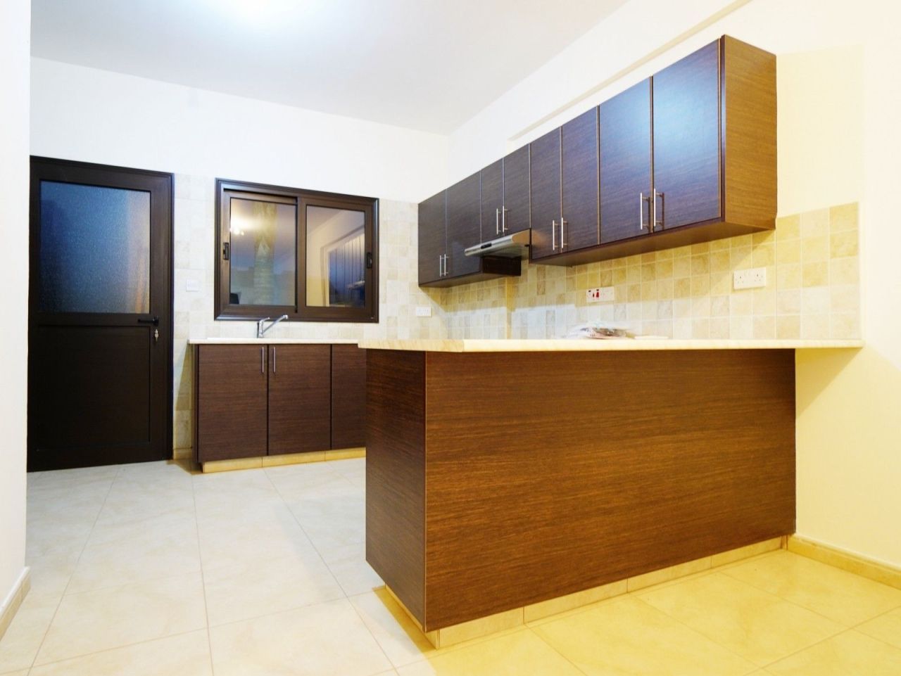 Таунхаус в Ларнаке, Кипр, 129 м² - фото 2