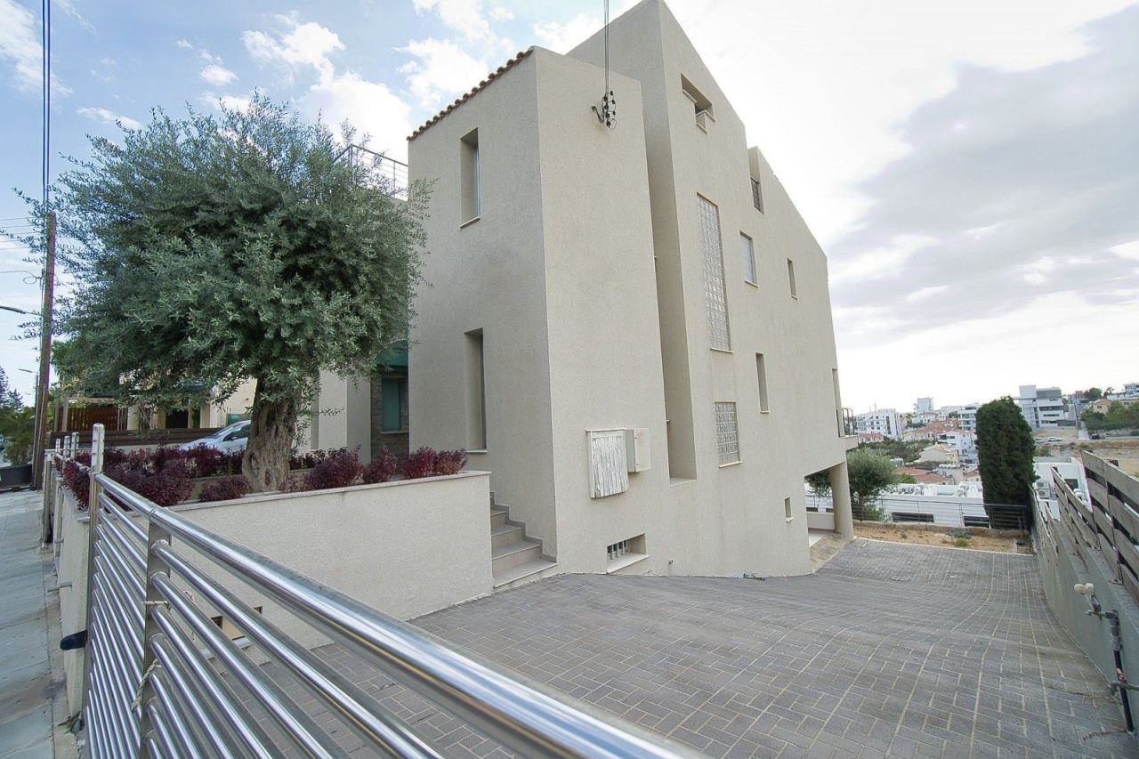 Вилла в Лимасоле, Кипр, 310 м² - фото 2