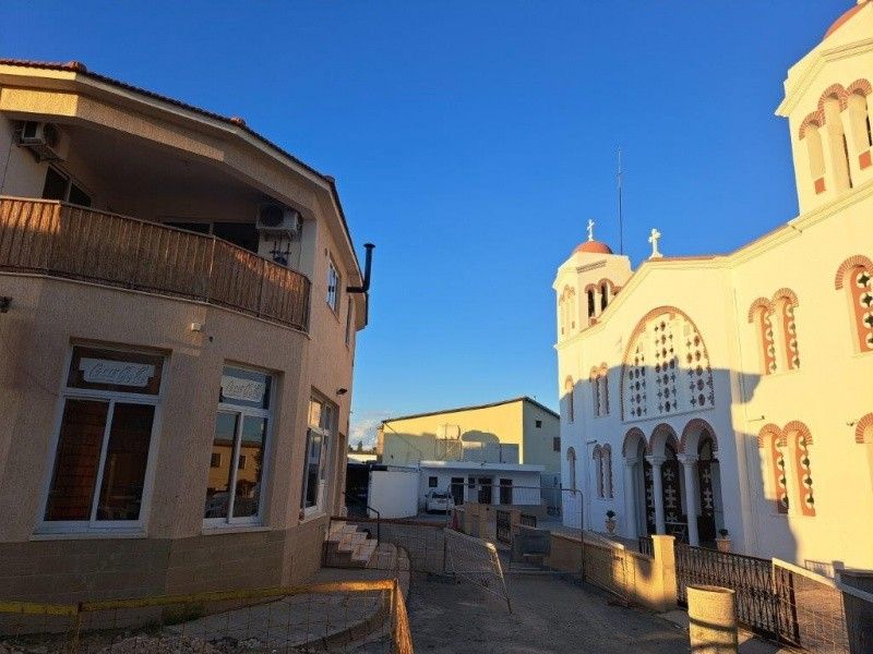 Коммерческая недвижимость в Ларнаке, Кипр - фото 2