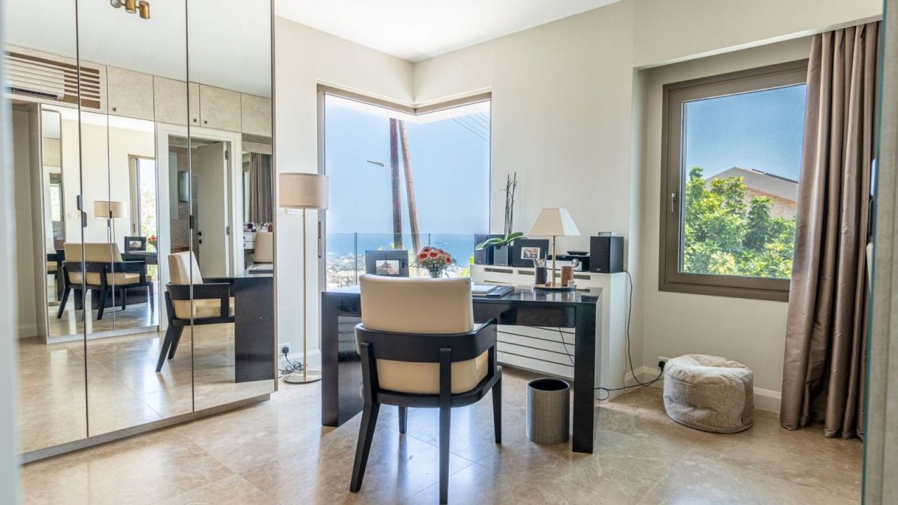 Вилла в Лимасоле, Кипр, 472 м² - фото 2